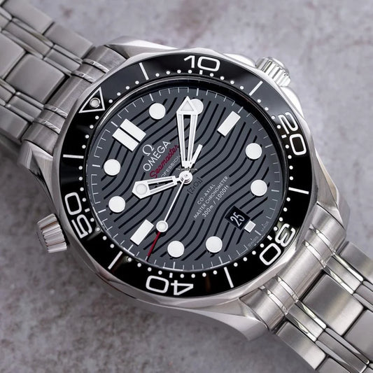 OMGA - Seamaster Black Dial