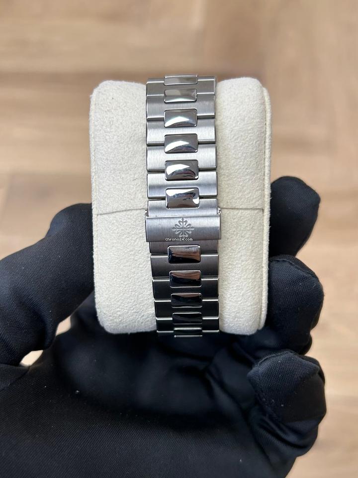 PP - Nautilus Silver White