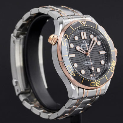 OMGA - Seamaster Two-Tone Black Dial