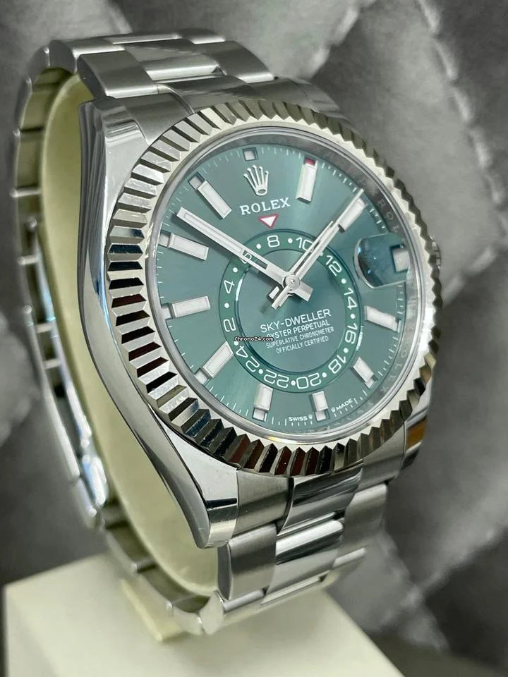 RLX - Sky Dweller Green Dial